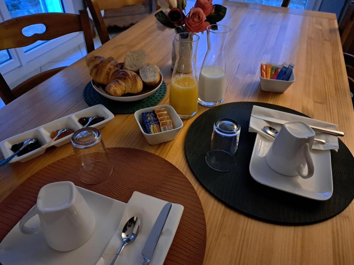 Yvré-lʼÉvêque Le Pre Du Buis B&B 외부 사진